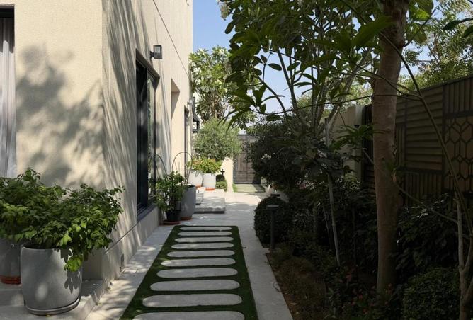 84063260 - Property Image 3