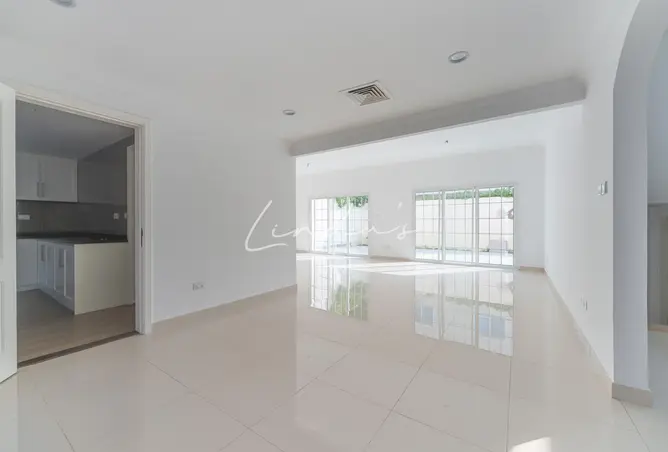 165584645 - Property Image 2