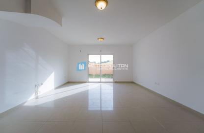 Townhouse - 3 - 4 for sale in Mediterranean Style - Al Reef Villas - Al Reef - Abu Dhabi