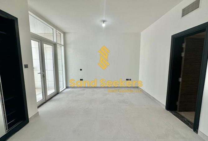 57349680 - صورة العقار 3