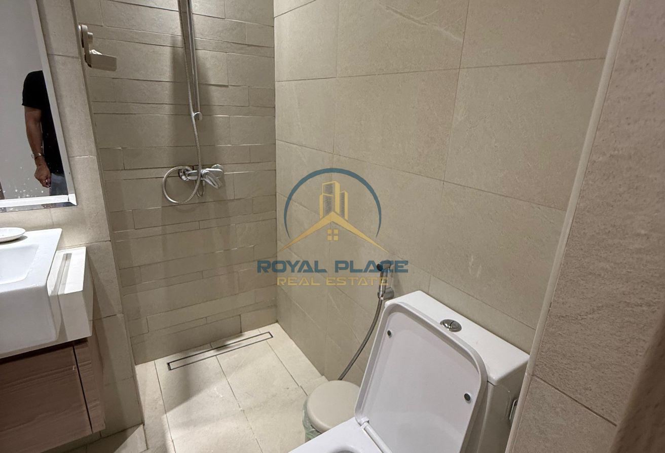 1BR Unfurnished | Ready to Move | Pool View photo 7