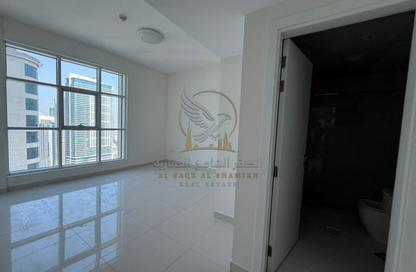 Apartment - 2 - 3 for rent in Al Mamzar - Al Mamzar - Sharjah - Sharjah Apartment - 2 - 3 for rent in Al Mamzar - Al Mamzar - Sharjah - Sharjah