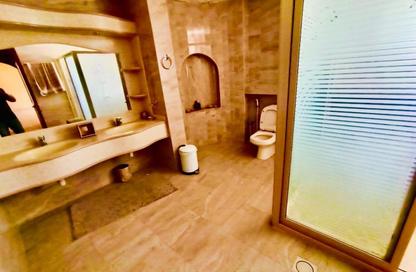 Villa - 7+ Bedrooms - 7+ Bathrooms for rent in Al Falaj - Al Riqqa - Sharjah