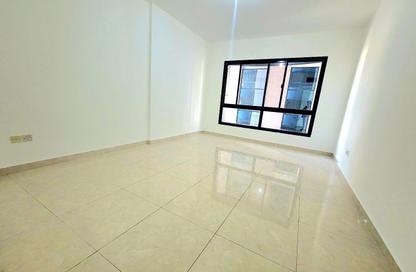 Apartment - 2 Bedrooms - 2 Bathrooms for rent in Al Najda Street - Abu Dhabi