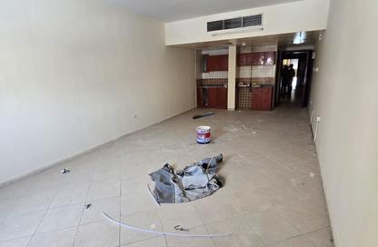 Apartment - Studio - 1 Bathroom for rent in Industrial Area 11 - Sharjah Industrial Area - Sharjah Apartment - Studio - 1 Bathroom for rent in Industrial Area 11 - Sharjah Industrial Area - Sharjah