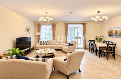 Apartment - 2 Bedrooms - 3 Bathrooms for sale in Shakespeare Circus 3 - Shakespeare Circus - Motor City - Dubai