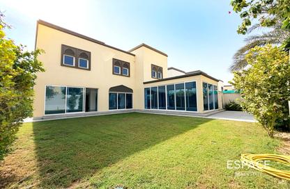 Villa - 4 - 2 for rent in District 8 - Jumeirah Park - Dubai