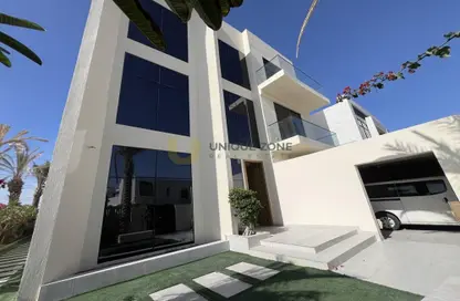 فيلا - 5 غرف نوم - 5 حمامات للايجار في جميرا بارك - دبي
