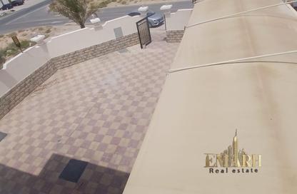 Villa - 5 Bedrooms - 7 Bathrooms for sale in Al Mowaihat 1 - Al Mowaihat - Ajman