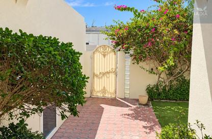 Villa - 4 - 4 for rent in Umm Suqeim 3 - Umm Suqeim - Dubai