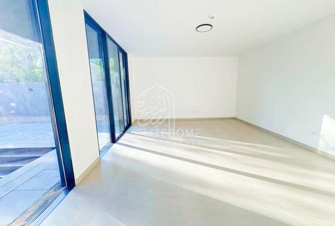 132015277 - Property Image 2