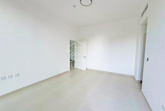 132015277 - Property Image 3