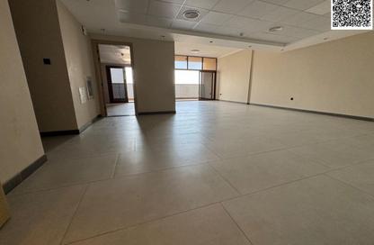 Apartment - 2 Bedrooms - 3 Bathrooms for rent in Ajman Corniche Residences - Ajman Corniche Road - Ajman