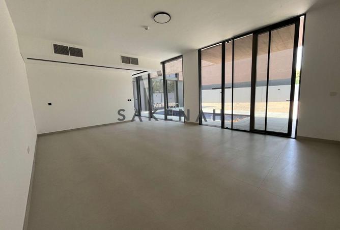 97803022 - Property Image 3