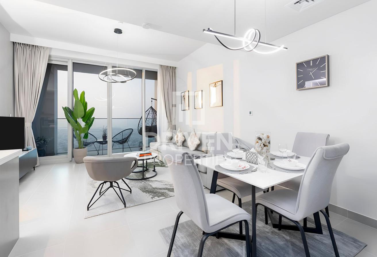 Designer Finishes | Prestigious Location | Vacant photo 9
