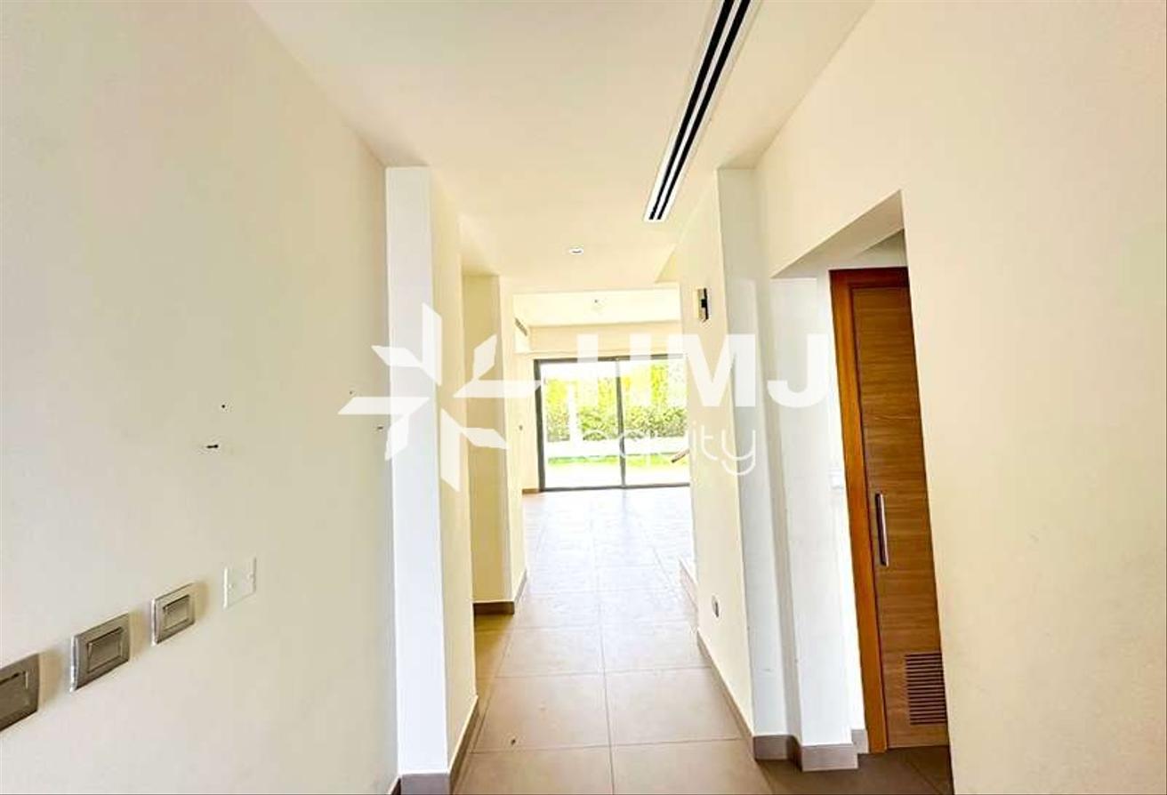 Move in Now | Park backing | Landscaped photo 15