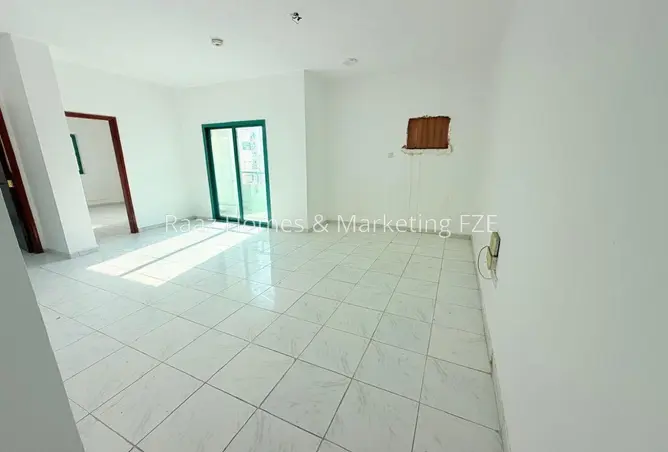 155585987 - Property Image 3