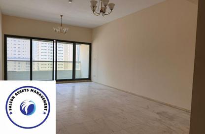 Apartment - 3 Bedrooms - 3 Bathrooms for rent in New Al Taawun Road - Al Taawun - Sharjah