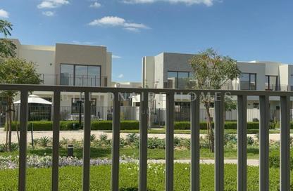 Villa - 4 - 4 for rent in Parkside 1 - Emaar South - Dubai South (Dubai World Central) - Dubai Villa - 4 - 4 for rent in Parkside 1 - Emaar South - Dubai South (Dubai World Central) - Dubai