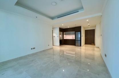Apartment - 1 - 1 for rent in Palace Beach Residence Tower 2 - Palace Beach Residence - Emaar Beachfront - Dubai Harbour - Dubai
