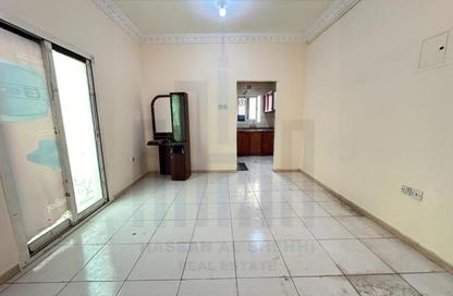 Apartment - Studio - 1 Bathroom for rent in Muwaileh 3 Building - Muwaileh - Sharjah