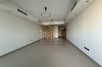 Apartment - 2 Bedrooms - 3 Bathrooms for rent in La Plage Tower - Al Mamzar - Sharjah - Sharjah
