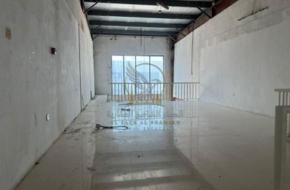 Retail - Studio - 1 Bathroom for rent in Industrial Building 13 - Industrial Area 13 - Sharjah Industrial Area - Sharjah