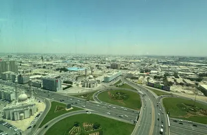 Apartment - 2 Bedrooms - 2 Bathrooms for rent in Danat Al Khan Tower - Al Khan Lagoon - Al Khan - Sharjah