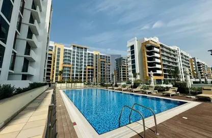 Apartment - 3 Bedrooms - 2 Bathrooms for rent in Azizi Riviera 19 - Azizi Riviera - Meydan One - Meydan - Dubai