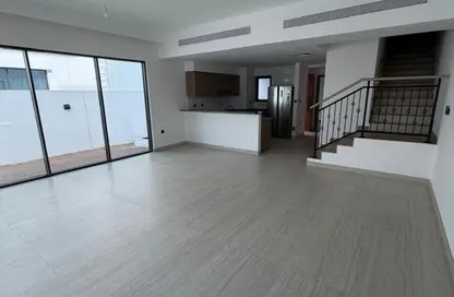 تاون هاوس - 5 غرف نوم - 4 حمامات للايجار في داماك لاجونز - دبي