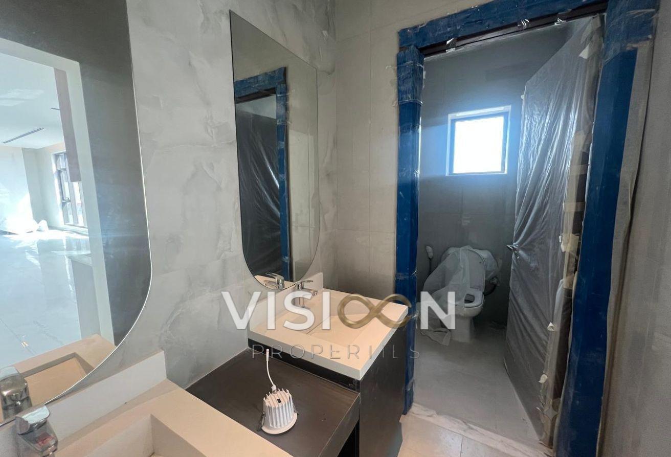 Spacious 6BR Villa| Premium Living | Madinat Hind3 photo 8