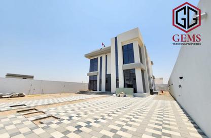 Villa - 4 - 4 for rent in Al Aweer 1 - Al Aweer - Dubai
