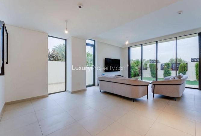 82348555 - Property Image 2