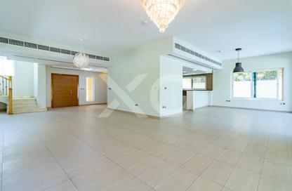 Villa - 4 - 2 for rent in Legacy Nova Villas - District 9 - Jumeirah Park - Dubai
