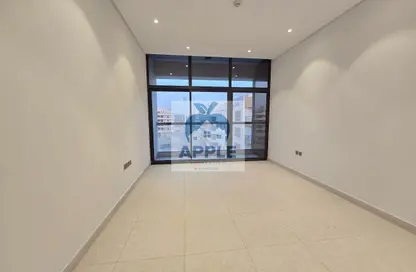 Apartment - 1 Bedroom - 2 Bathrooms for rent in AlFalah - Muwaileh Commercial - Sharjah