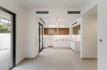 Townhouse - 3 Bedrooms - 4 Bathrooms for sale in Parkside 1 - EMAAR South - Dubai South (Dubai World Central) - Dubai
