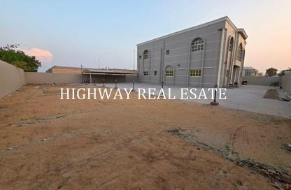 Villa - 7 - 7 for rent in Muwafja - Wasit - Sharjah