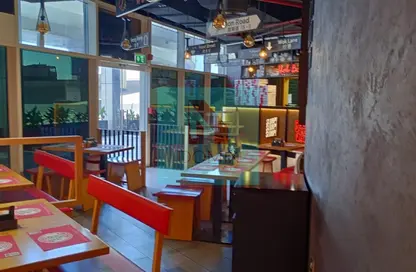 Retail - Studio - 1 Bathroom for rent in Millennium Central Downtown - Business Bay - Dubai