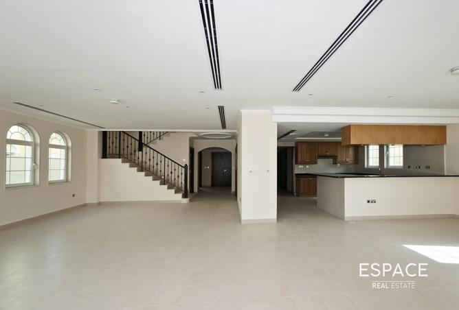 141917943 - Property Main Image