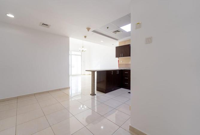 74618040 - Property Image 2