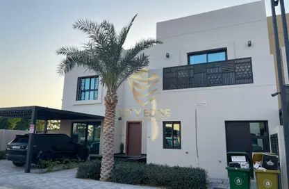 فيلا - 5 غرف نوم - 8 حمامات للبيع في مدينة الشارقة المستدامة - الشارقة