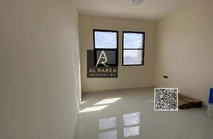 Apartment - 1 Bedroom - 2 Bathrooms for rent in Al Jurf 3 - Al Jurf - Ajman Downtown - Ajman