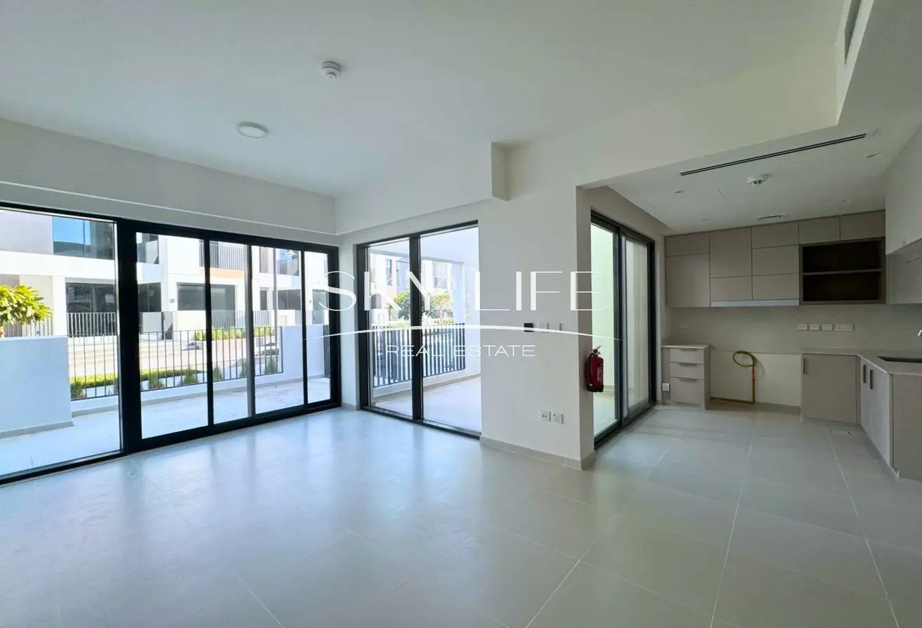 156929940 - Property Main Image