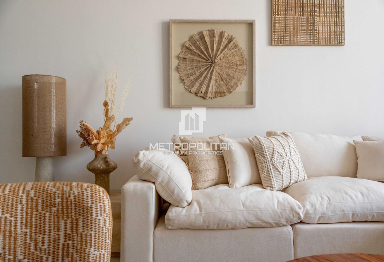 Bright Layout | Furnished | Safa Park View photo 5