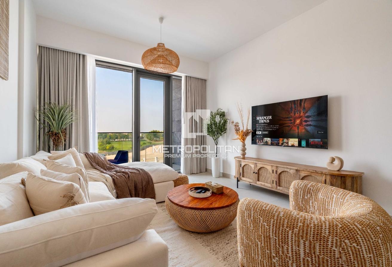 Bright Layout | Furnished | Safa Park View photo 7