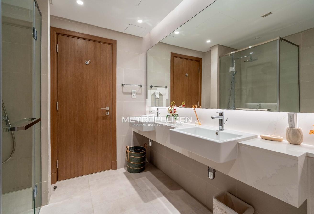 Bright Layout | Furnished | Safa Park View photo 16