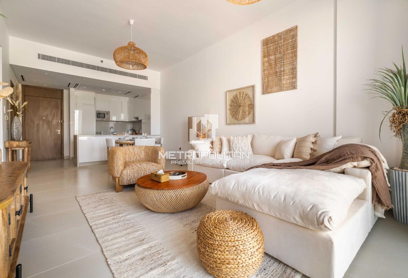Bright Layout | Furnished | Safa Park View photo 12