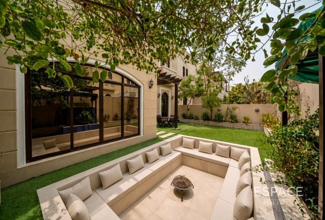 Stunning Location | Immaculate | Must See