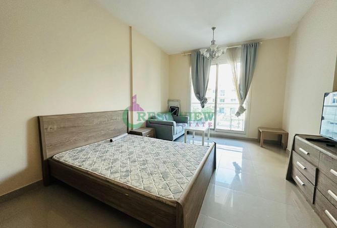 Furnished Studio | Roxana Residence A | Balcony photo 3
