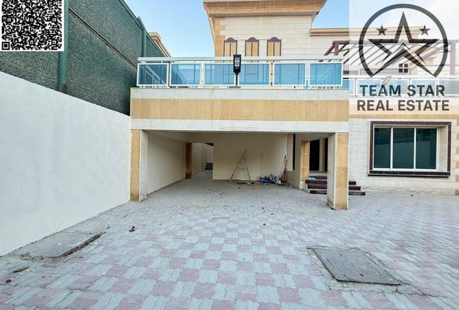 70271329 - Property Image 2